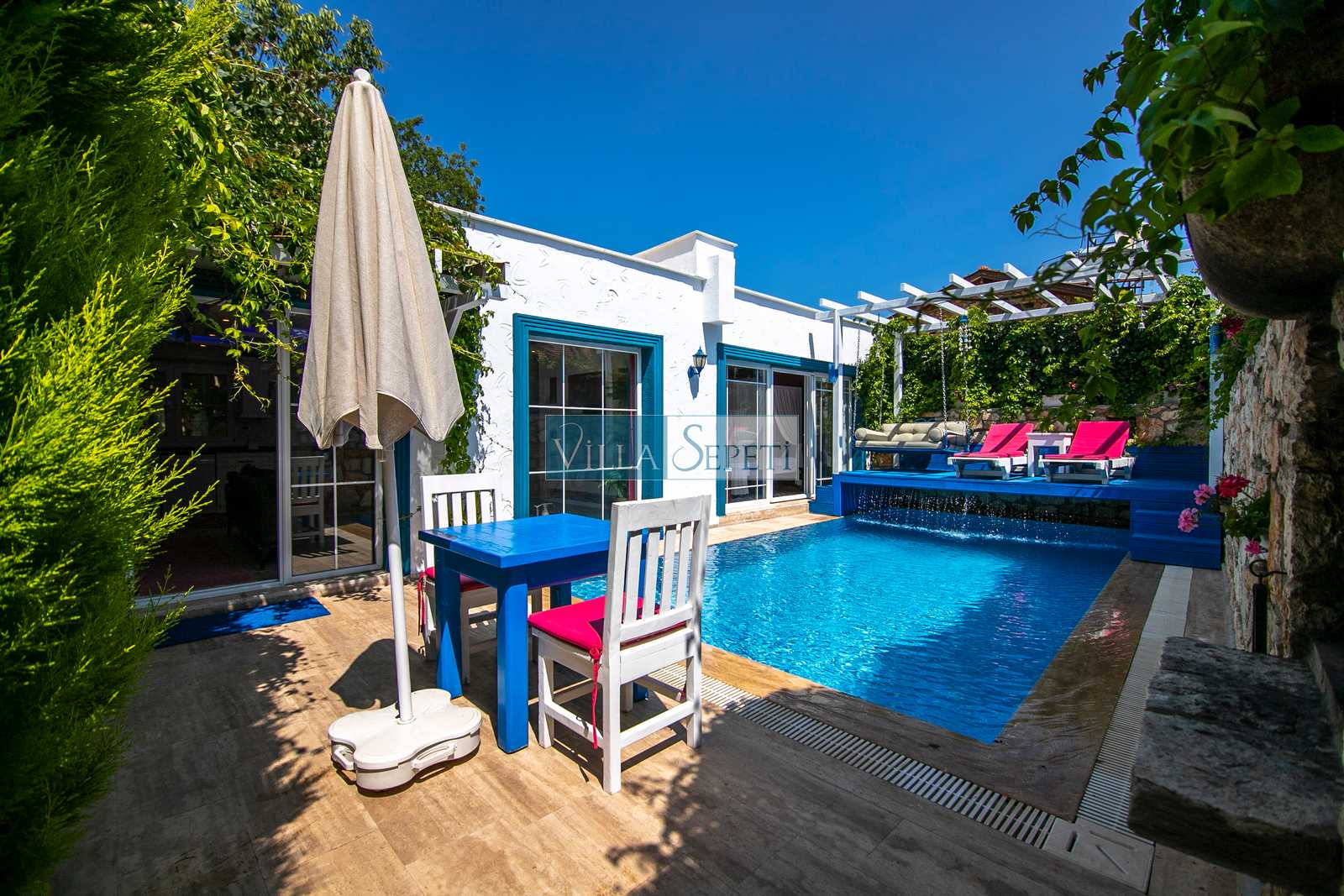 Villa Sardunya galeri 82e1b4adfb